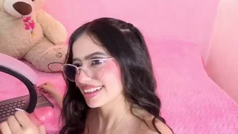 Ari online show from 04/15/26, 08:09