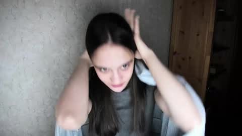 littleashleyy online show from 12/15/25, 11:53