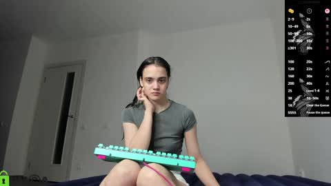 littleashleyy online show from 05/25/26, 08:59