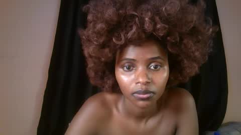 littlebunny2  online show from 02/18/26, 11:11