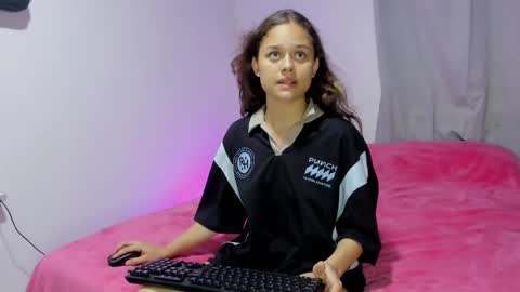 littlecheerry69 online show from 10/01/25, 01:39