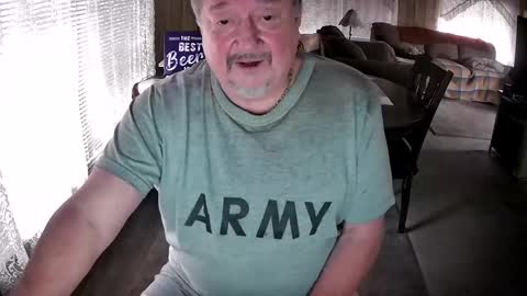 Littled83057 online show from 02/07/25, 09:15