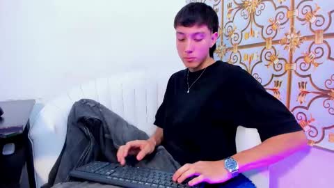 DANNY online show from 02/17/26, 09:21