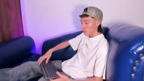 DANNY online show from 04/25/26, 02:58