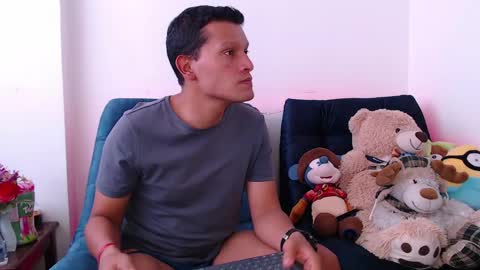 Snapshot of littledicklatin chatting on 04/30/26, 08:26 Manu online show from 04/30/26, 08:26