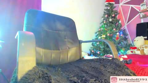 Snapshot of littledoll__ chatting on 12/30/24, 02:53          --- Onlyfans Free --  online show from 12/30/24, 02:53