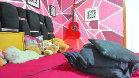 Snapshot of littledoll__ chatting on 02/01/25, 02:26          --- Onlyfans Free --  online show from 02/01/25, 02:26