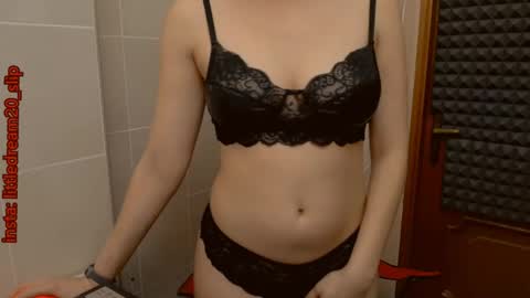 LittleDream20 online show from 01/02/25, 04:30