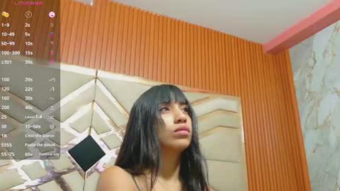 Snapshot of littlee_emilyy_ chatting on 06/28/26, 12:44 Emily online show from 06/28/26, 12:44