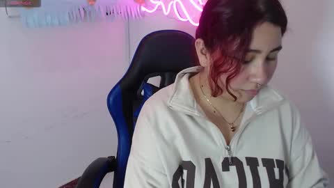 Angel  online show from 11/11/25, 09:37