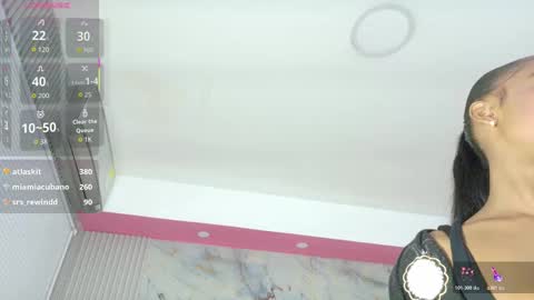 Tania  online show from 11/11/25, 02:55