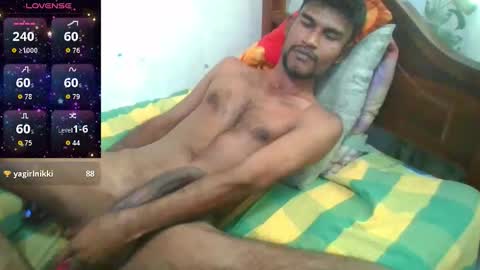 Snapshot of littlefuckomg chatting on 10/13/25, 09:31 shan online show from 10/13/25, 09:31