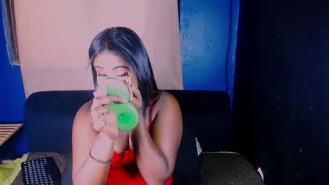 littleindianmilf online show from 04/28/26, 05:34