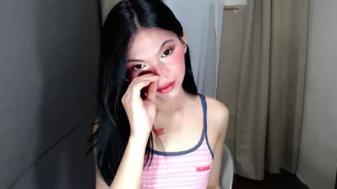 Snapshot of littlelace_ chatting on 02/25/26, 07:23 littlelace_ online show from 02/25/26, 07:23