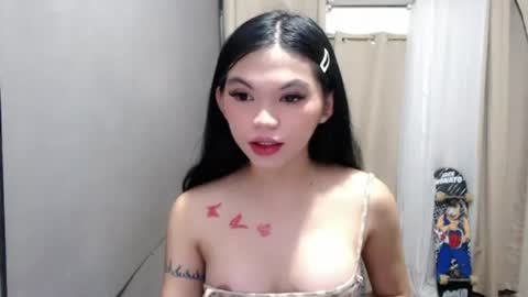 littlelace_ online show from 07/05/26, 11:45