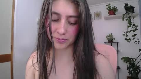 Snapshot of littlelaksmi chatting on 04/21/26, 02:51 Laksmi online show from 04/21/26, 02:51