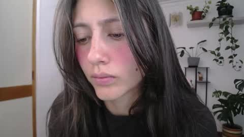Snapshot of littlelaksmi chatting on 05/25/26, 10:27 Laksmi online show from 05/25/26, 10:27