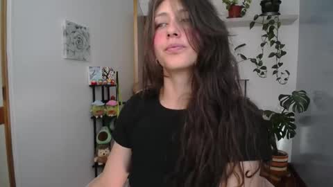Snapshot of littlelaksmi chatting on 05/28/26, 09:34 Laksmi online show from 05/28/26, 09:34