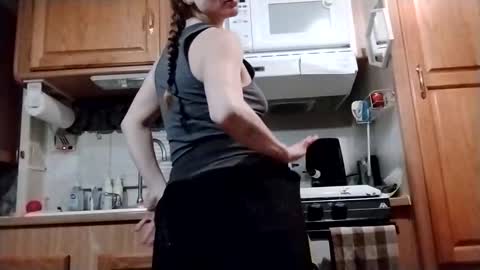 littleleo96 online show from 11/29/25, 11:13