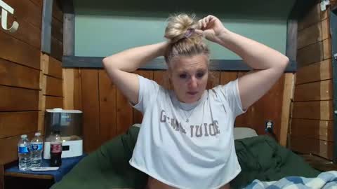 lisanixs online show from 02/21/26, 02:23