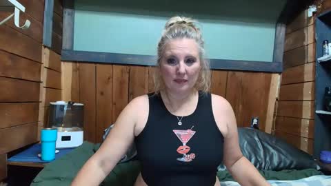 lisanixs online show from 03/29/26, 01:16