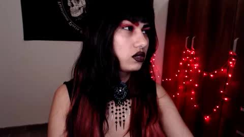 Snapshot of littleluciferrr chatting on 03/01/26, 12:45 Lucifer online show from 03/01/26, 12:45