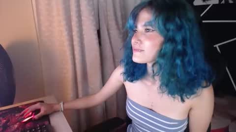 LAUREN online show from 09/26/25, 12:58