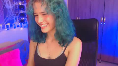 LAUREN online show from 10/14/25, 08:09