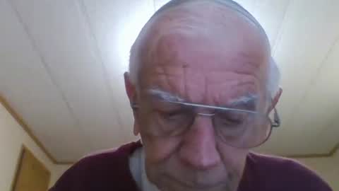 Littleone 6 online show from 10/25/25, 12:13