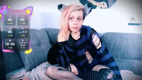 Felix online show from 10/13/25, 01:22