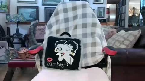 Miss D   Shows Mon Wed  Fri online show from 02/26/26, 04:28