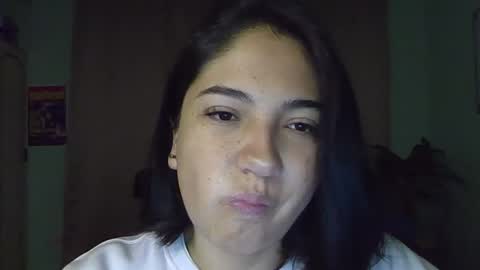 Mia  Wednesday to Sunday 730 am to 1030 am Colombian Hour D online show from 09/22/25, 03:19