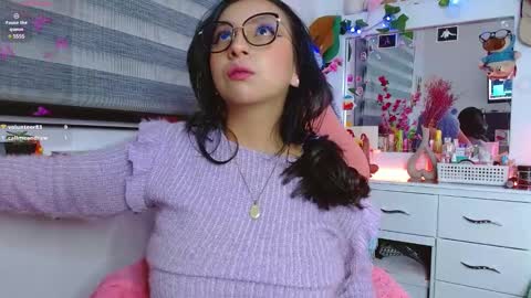 Snapshot of littlerouse_ chatting on 12/11/24, 01:58 Ruby Rouse online show from 12/11/24, 01:58