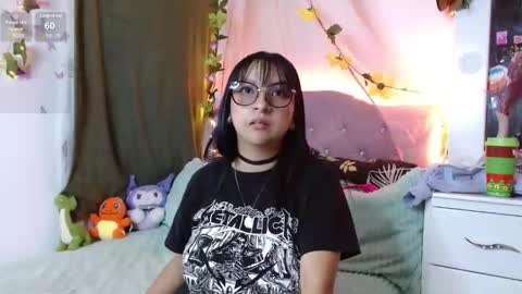 Snapshot of littlerouse_ chatting on 02/16/25, 12:41 Ruby Rouse online show from 02/16/25, 12:41