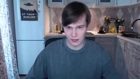 Snapshot of littlesadcabbage chatting on 05/04/26, 12:34 Sonnenschein online show from 05/04/26, 12:34
