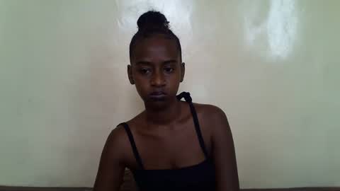 littlesandie online show from 01/15/25, 06:43