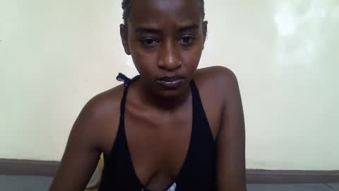 littlesandie online show from 01/22/25, 06:42