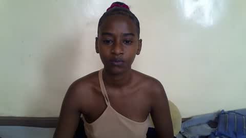 littlesandie online show from 02/28/25, 05:48