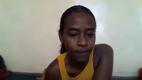 littlesandie online show from 10/08/25, 05:38