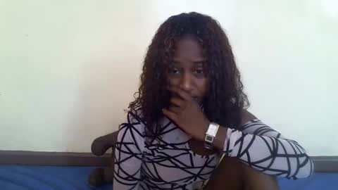 littlesandie online show from 11/08/25, 06:46