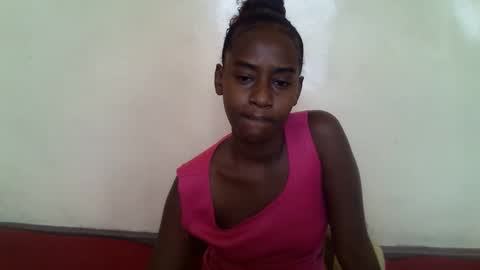 littlesandie online show from 11/20/25, 05:29