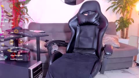 Snapshot of littlesexyrubi chatting on 01/09/25, 06:59 LITTLE SEXY RUBY online show from 01/09/25, 06:59