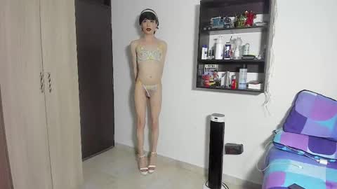 Sofi online show from 01/08/26, 03:42