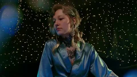 Niki  free tg channel with some photos gifs and info about streams  online show from 02/23/26, 12:57