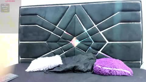 Sussy  online show from 09/19/25, 11:44