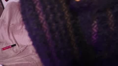 littletammy_ online show from 11/15/25, 02:46