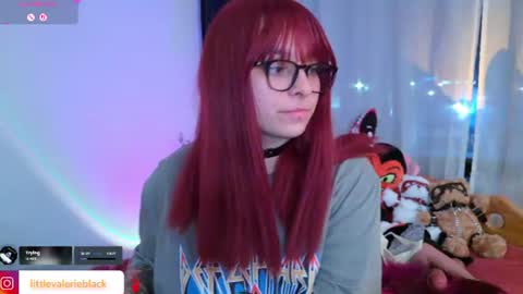 Snapshot of littlevalerie chatting on 07/07/26, 07:23 Valerie online show from 07/07/26, 07:23