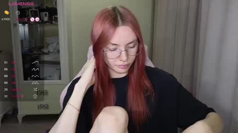 Eliana online show from 11/01/25, 10:17