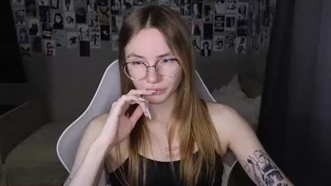 Eliana online show from 06/12/26, 08:24