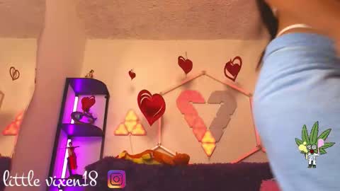 littlevixen18 online show from 03/19/26, 03:05